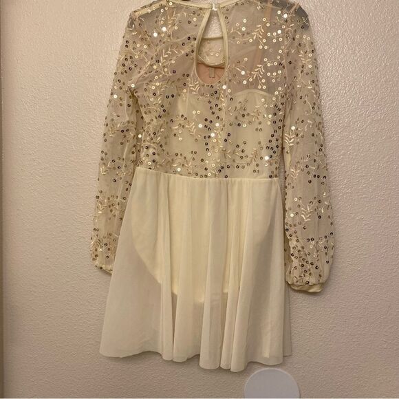 Weissman Dance Costume ivory white sequin appliqué Saint Honesty 13413 XLC child - Picture 5 of 13